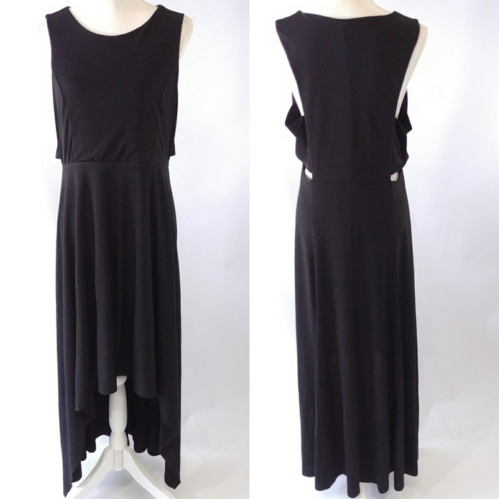 ✨3 /$30✨NWOT High Low Cut Out Sides Black Dress